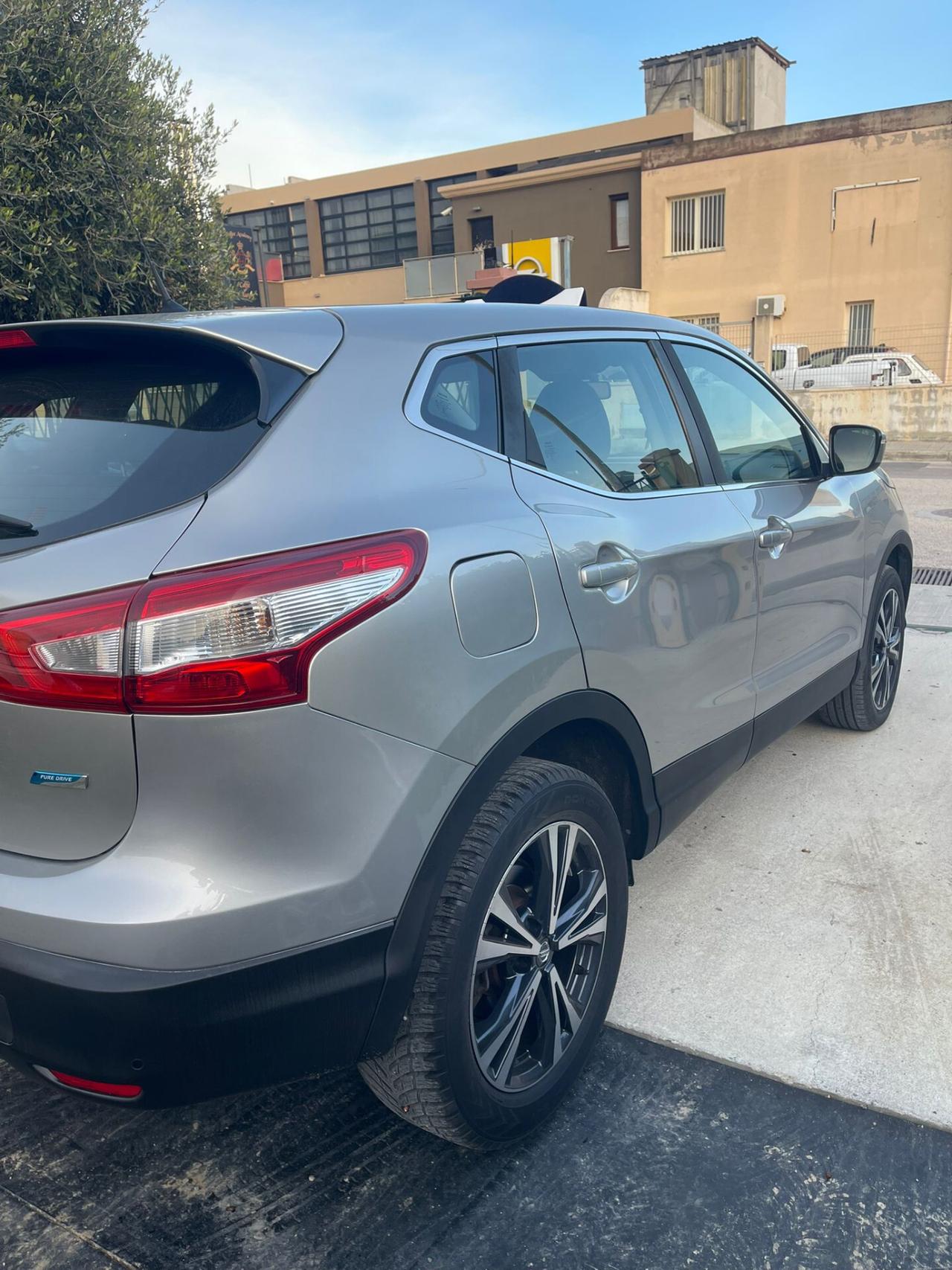 Nissan Qashqai 1.5 dCi Visia