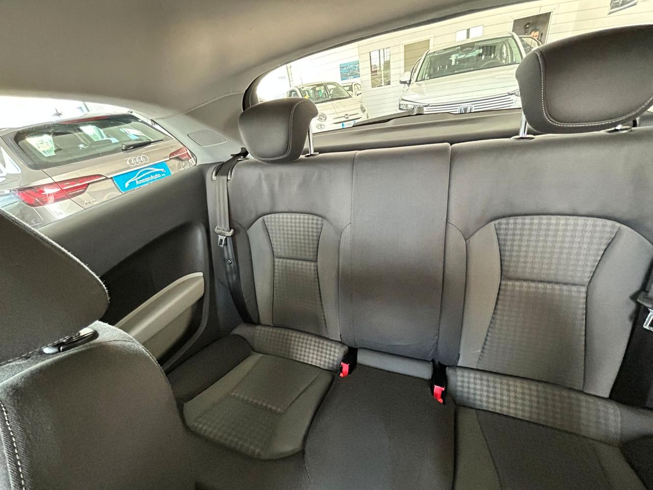 Audi A1 1.6 TDI X NEOPATENTATI 2010