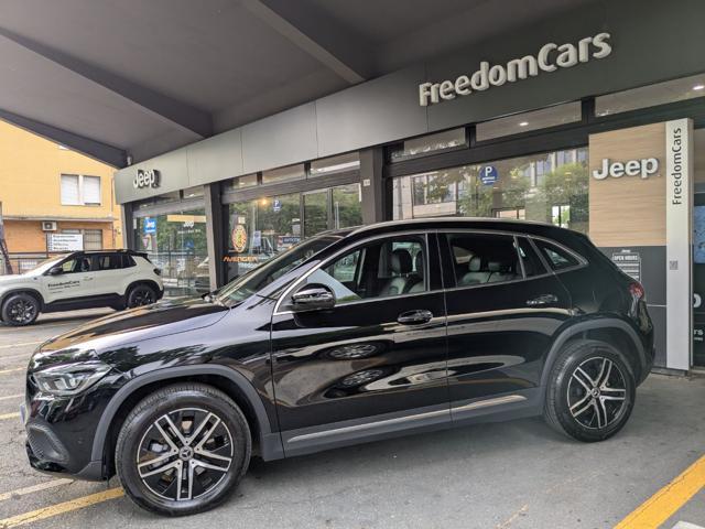 MERCEDES-BENZ GLA 180 d Automatic Sport