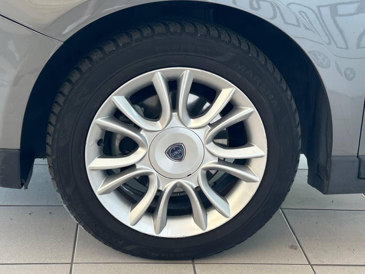 Lancia Delta - 1.6 |120 CV - Distribuzione Eseguita