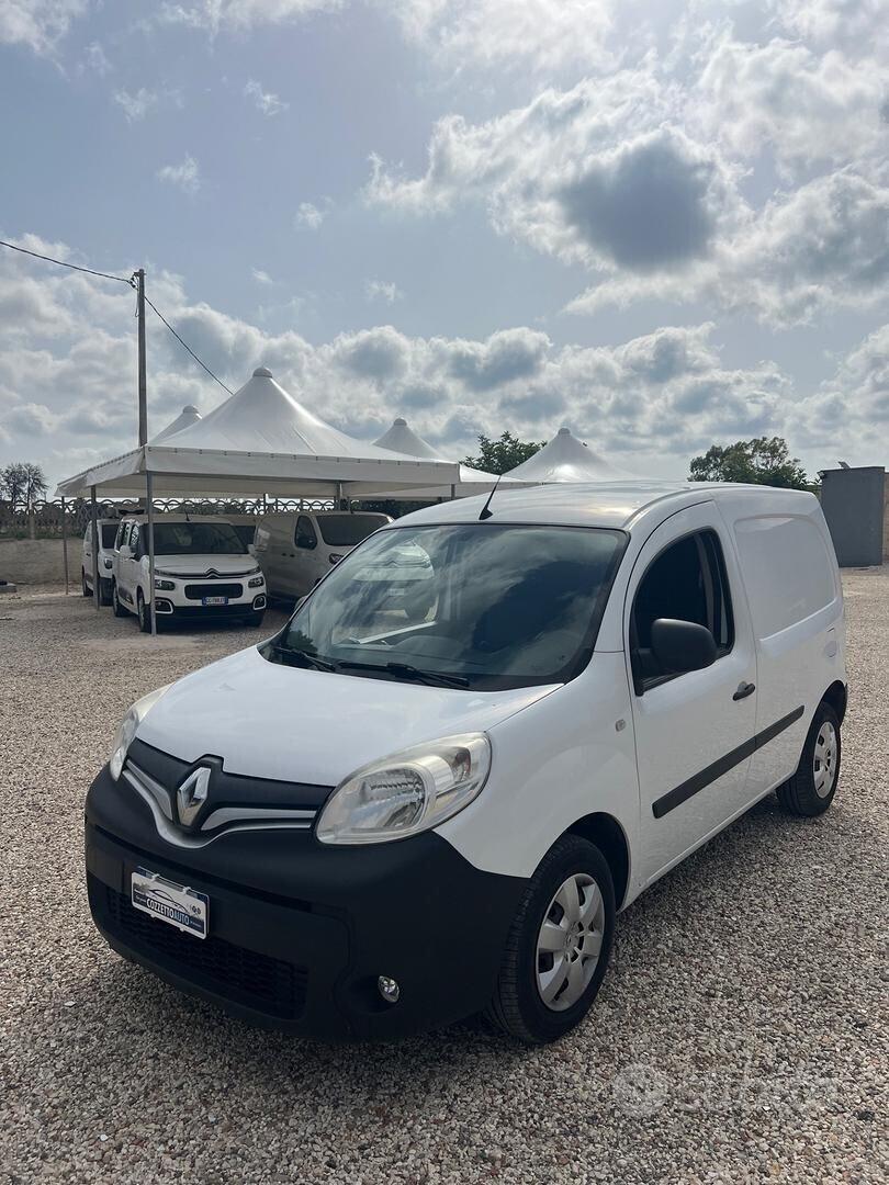 Renault Kangoo 3 posti 1.5 diesel 2019 soli 25.000