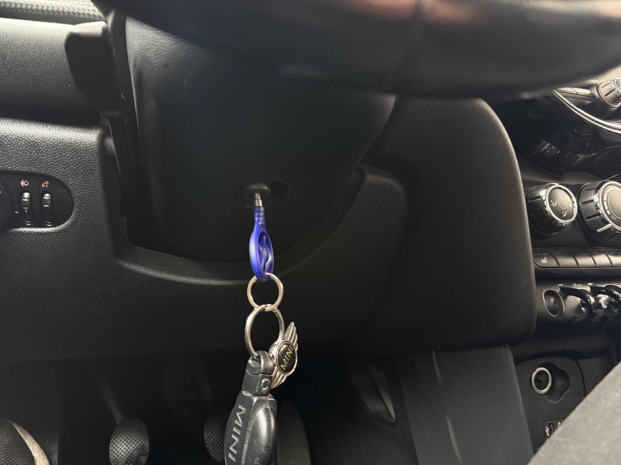 Mini Cooper Restayling 5porte 1.5TurboBenz Full Perfett