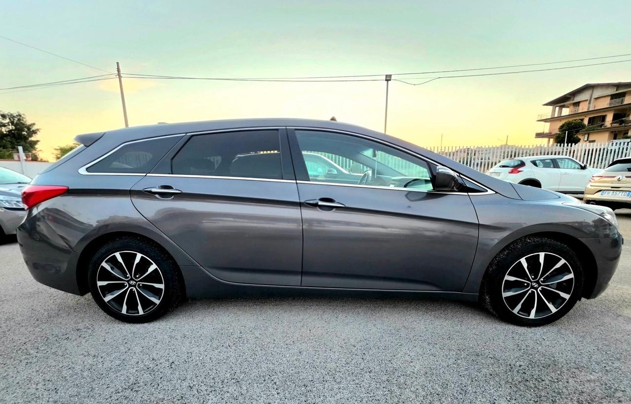 Hyundai i40 Wagon 1.6 CRDi DCT Business
