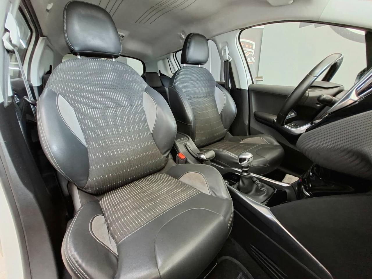 Peugeot 2008 1.6 e-HDi 115cv Allure 2014