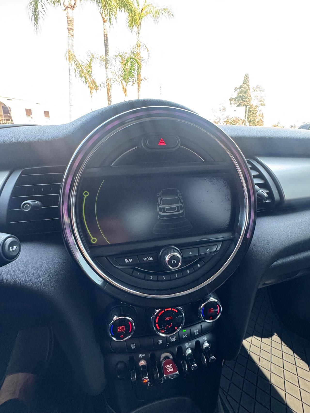 Mini 2.0 Cooper SD Business XL