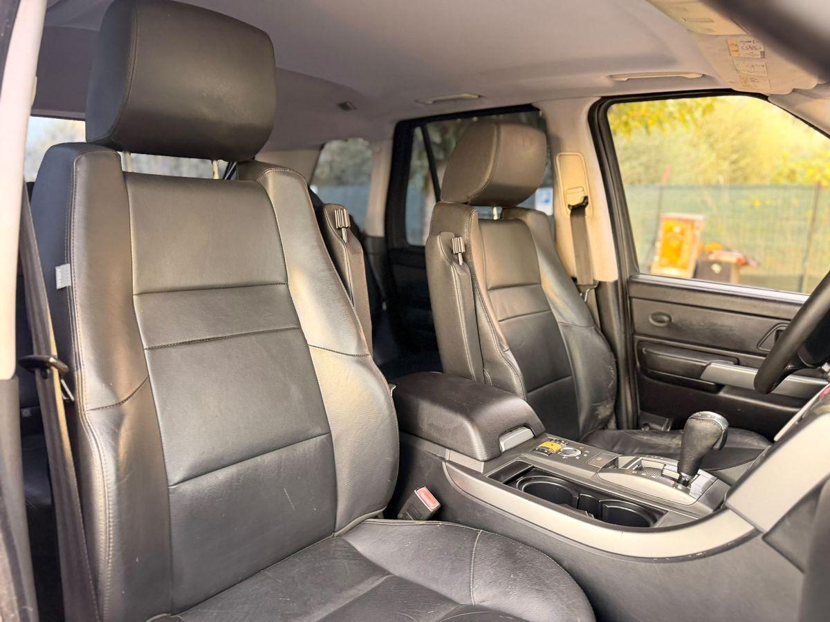 LAND ROVER - Range Rover Sport - 2.7 TDV6 HSE