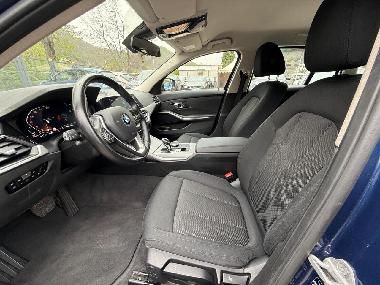 Bmw 320d 48V x-Drive Touring Business C. Auto.
