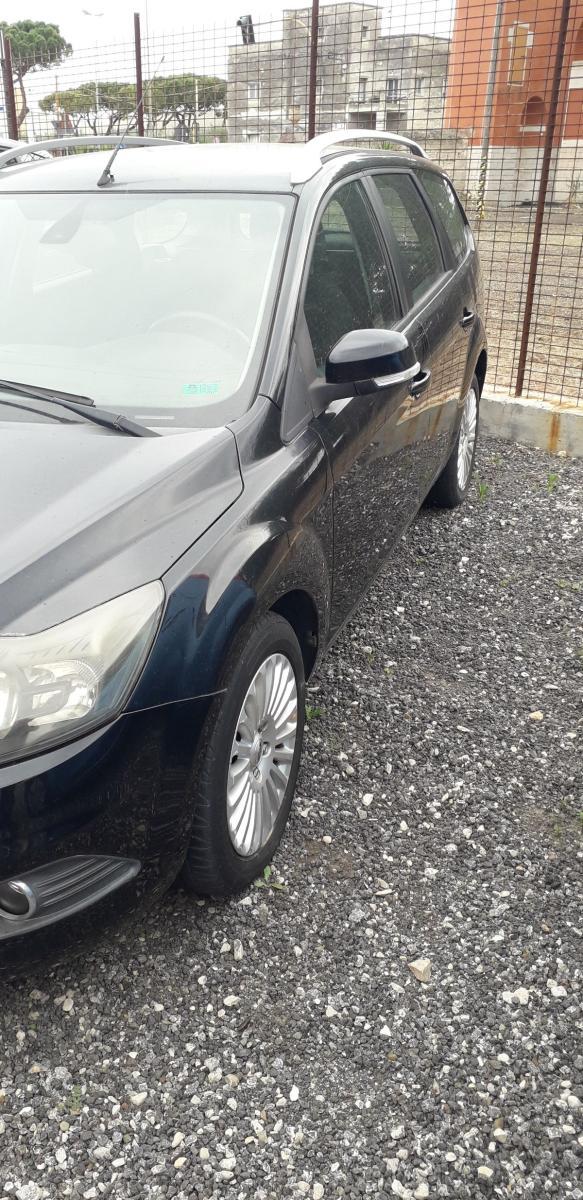 FORD - Focus Station Wagon - 1.6 SW Titanium