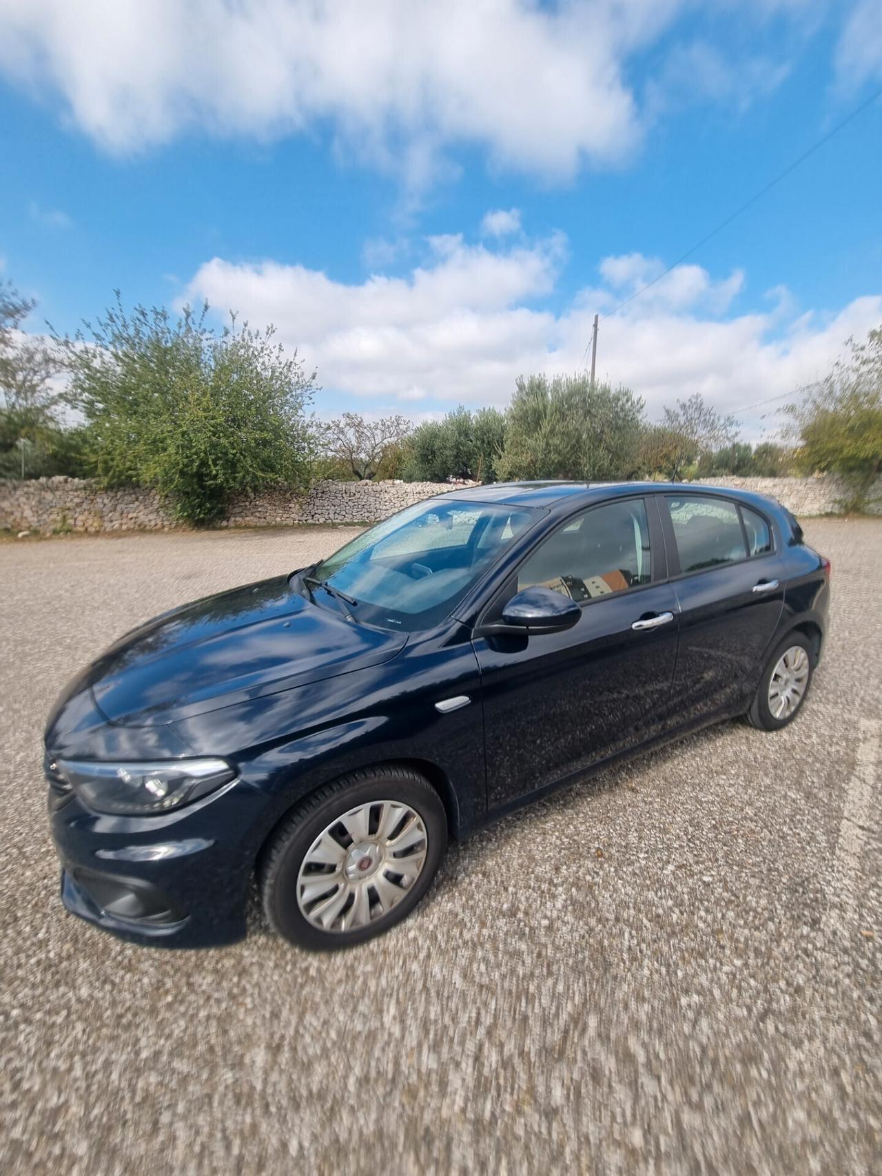 Fiat Tipo 1.6 Mjt S&S 5 porte Easy Business