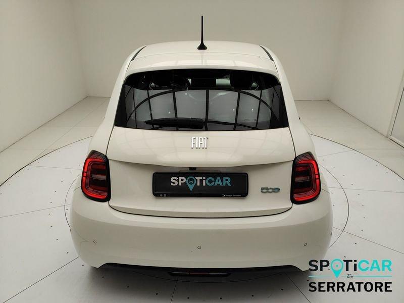 FIAT 500 IV 2020 500e 42 kWh Icon