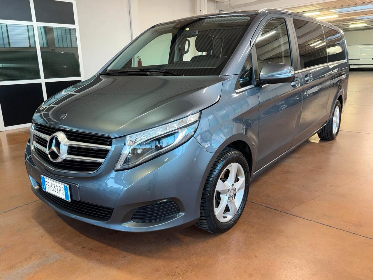 Mercedes-benz V 220 d Automatic 4Matic Sport Extralong 7 posti