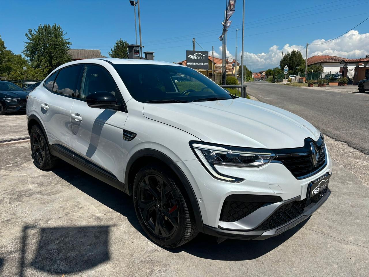 Renault Arkana Hybrid E-Tech 145 CV R.S. Line