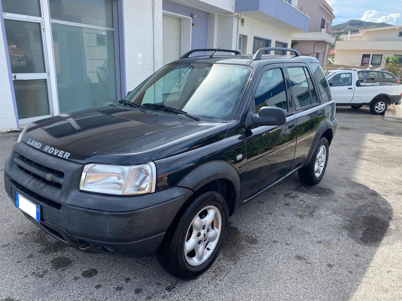 LAND ROVER FREELANDER 2.0 TD4 MOLTO BELLA GANCIO TRAINO GUARDA