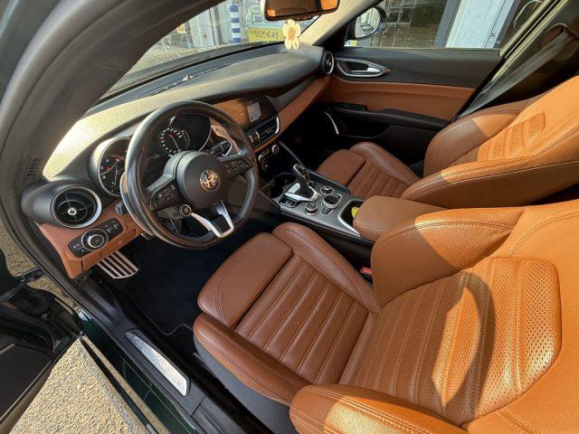 ALFA ROMEO Giulia 2.2 Turbodiesel 210 CV AT8 AWD Q4 Veloce