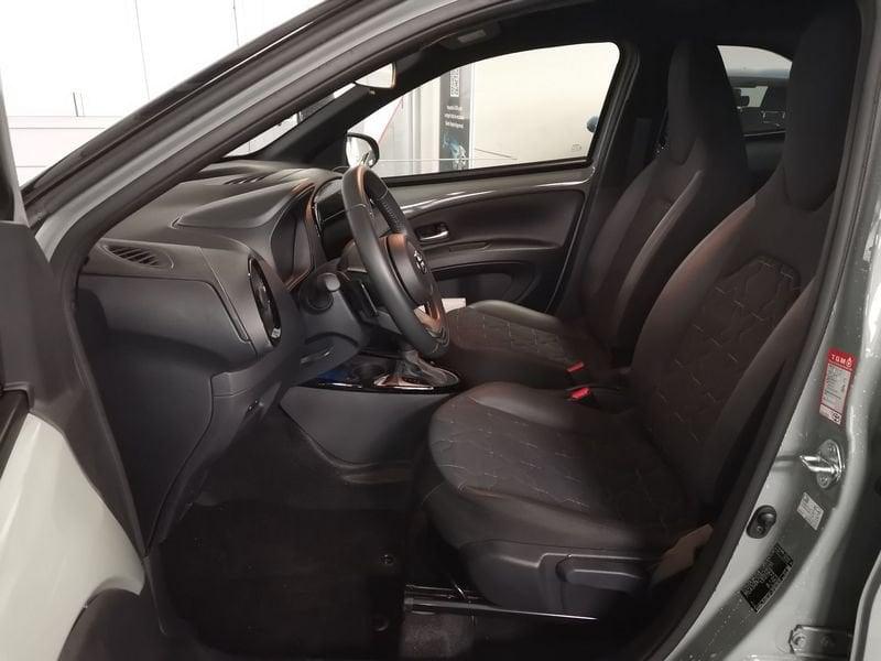 Toyota Aygo X Aygo X 1.0 VVT-i 72 CV 5 porte Lounge S-CVT