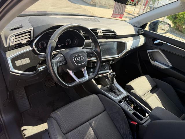 AUDI Q3 35 TDI quattro S tronic Business