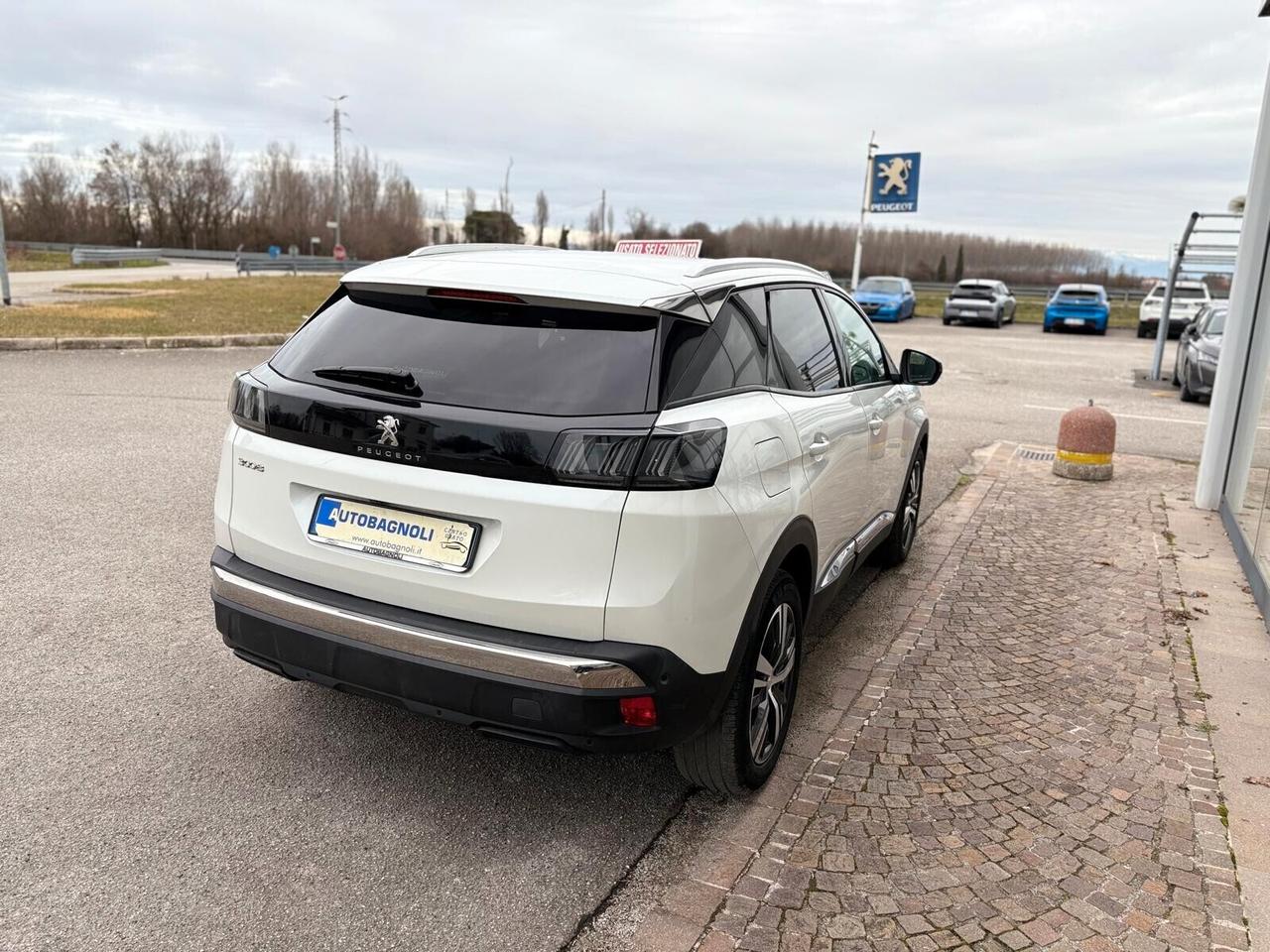 Peugeot 3008 ALLURE PACK BlueHDi 130 6mt SPOTICAR