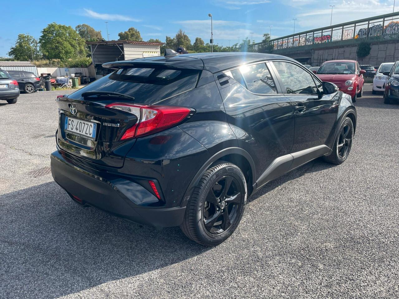 Toyota C-HR 1.8 Hybrid E-CVT FULL BLACK GARANZIA