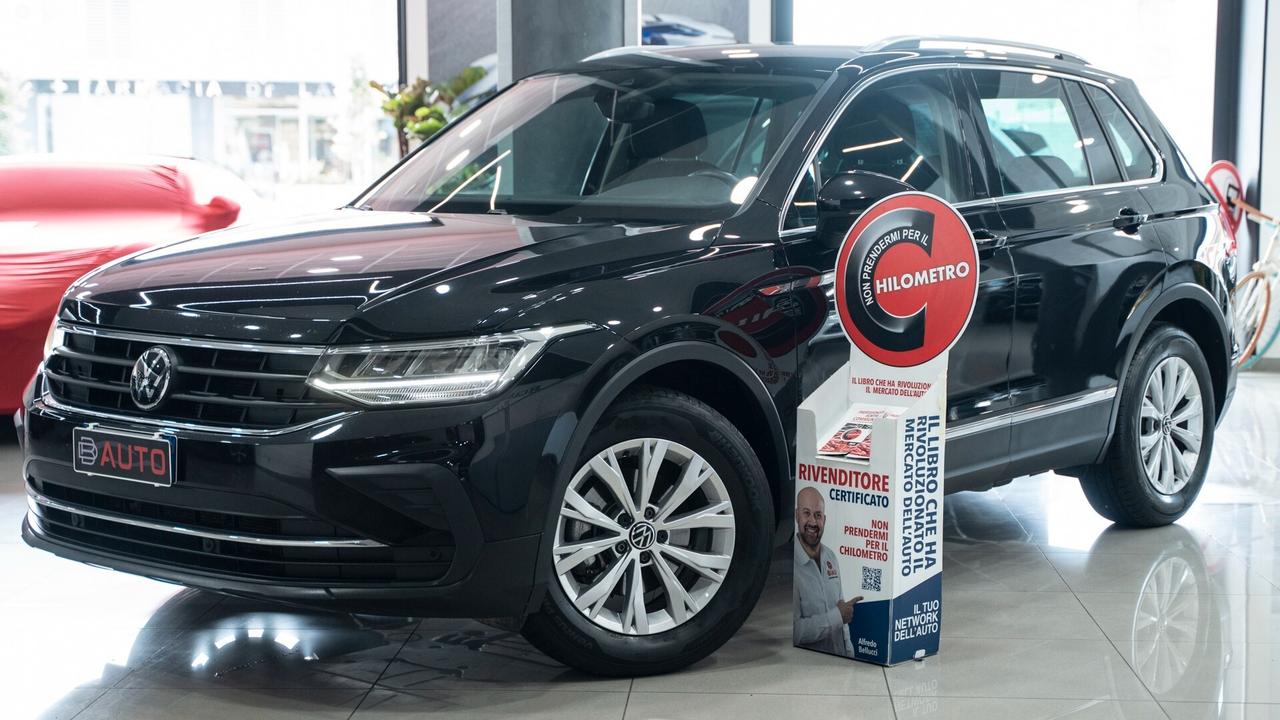 Volkswagen Tiguan 2.0 TDI LIFE DSG 150 CV PACK LUCI NAVI LED FULL OPTIONAL