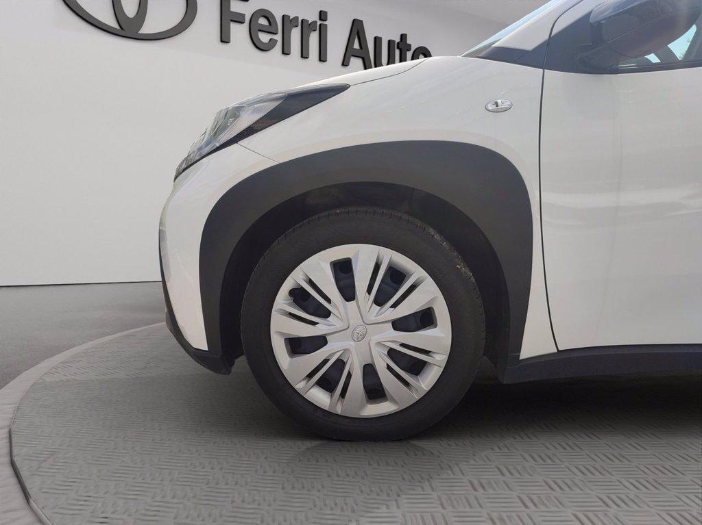 TOYOTA Aygo x 1.0 active 72cv del 2023