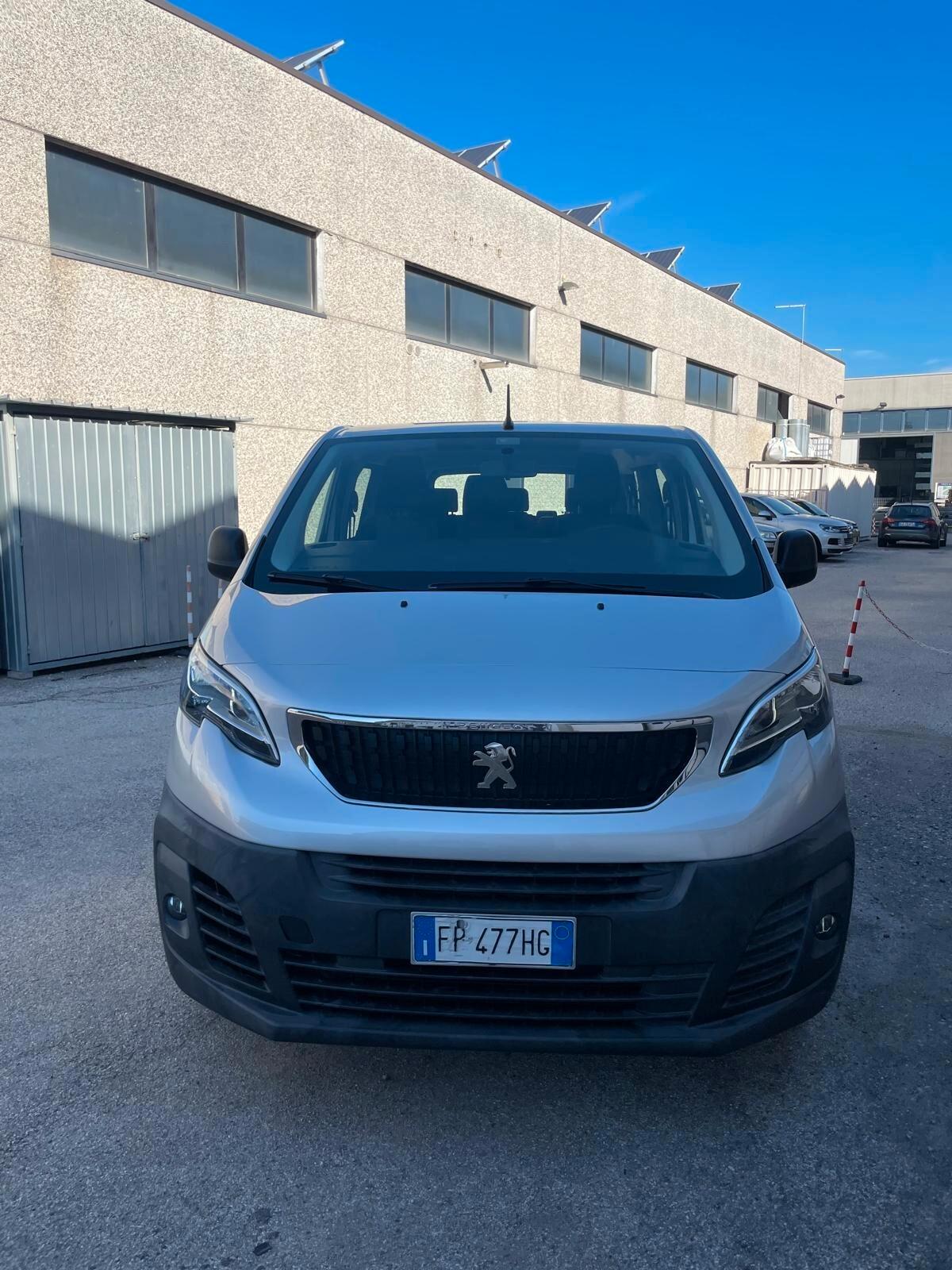 Peugeot Expert BlueHDi 115 S&S PL-TN Combi Standard 9 POSTI