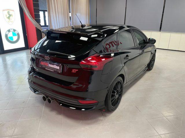 FORD Focus 5P 2.0 ECOBOOST ST 250CV