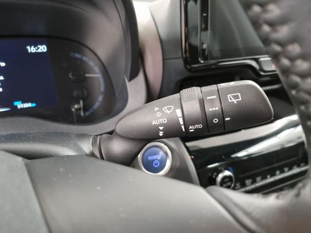 TOYOTA Yaris Cross 1.5 Hybrid 5p. E-CVT Lounge