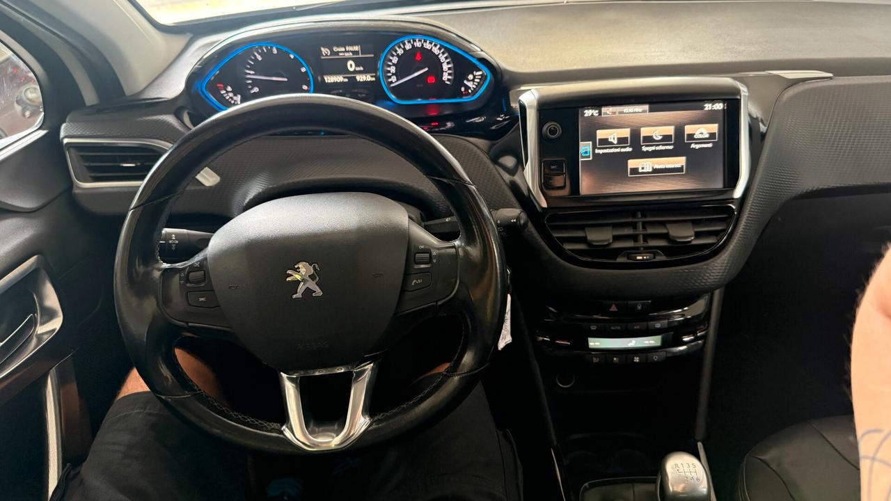 Peugeot 2008 BlueHDi 120 S&S Allure