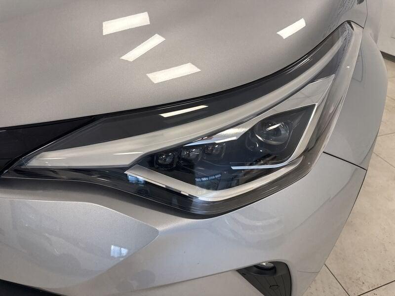 Toyota C-HR I 2020 2.0h Lounge e-cvt