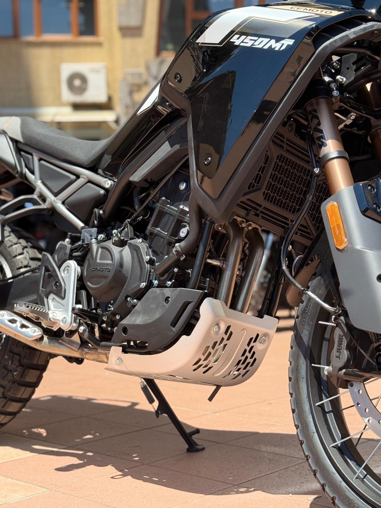 CFMOTO MT450