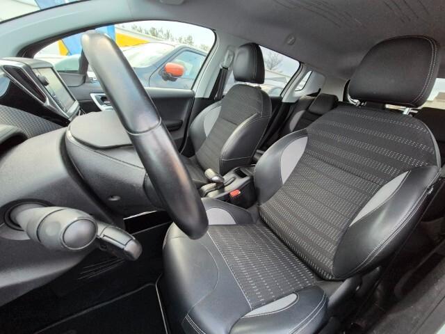 Peugeot 2008 BlueHDi 100 Allure - 2018