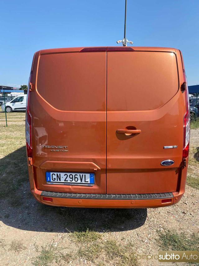 FORD Transit Custom 320 2.0 EcoBlue 6 POSTI 130 PC Combi + IVA 22%