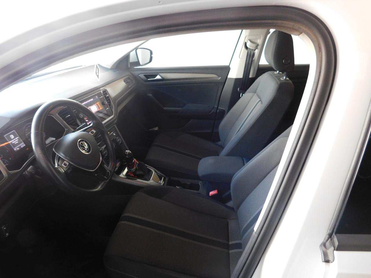 Volkswagen T-Roc 1.6 TDI SCR Business BlueMotion Technology