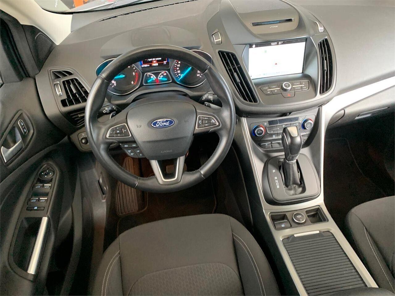 Ford Kuga 1.5 TDCI 120CV S&S Cambio automatico