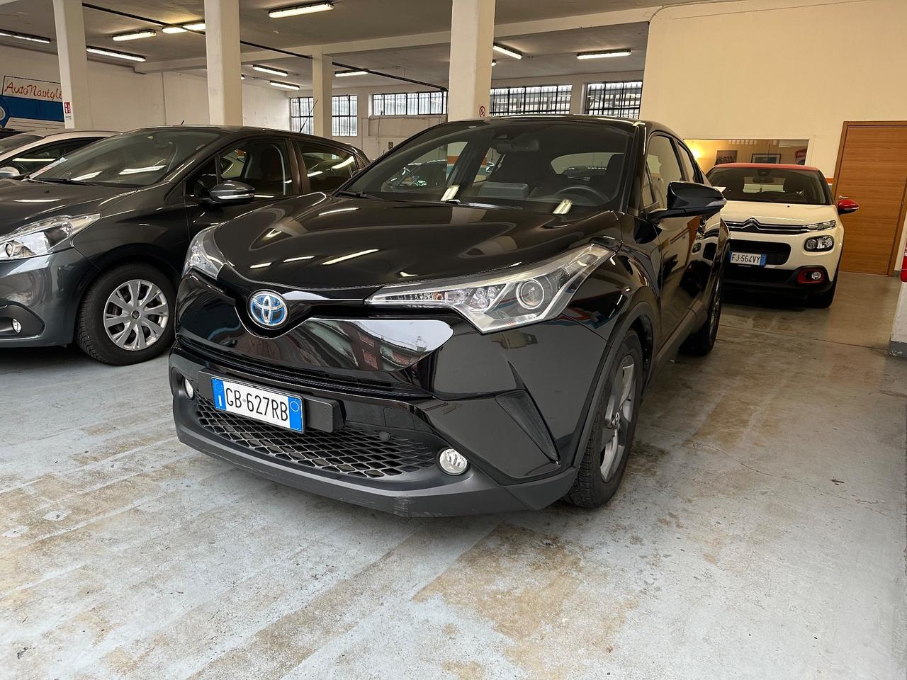 C-HR 1.8 Hybrid E-CVT Active