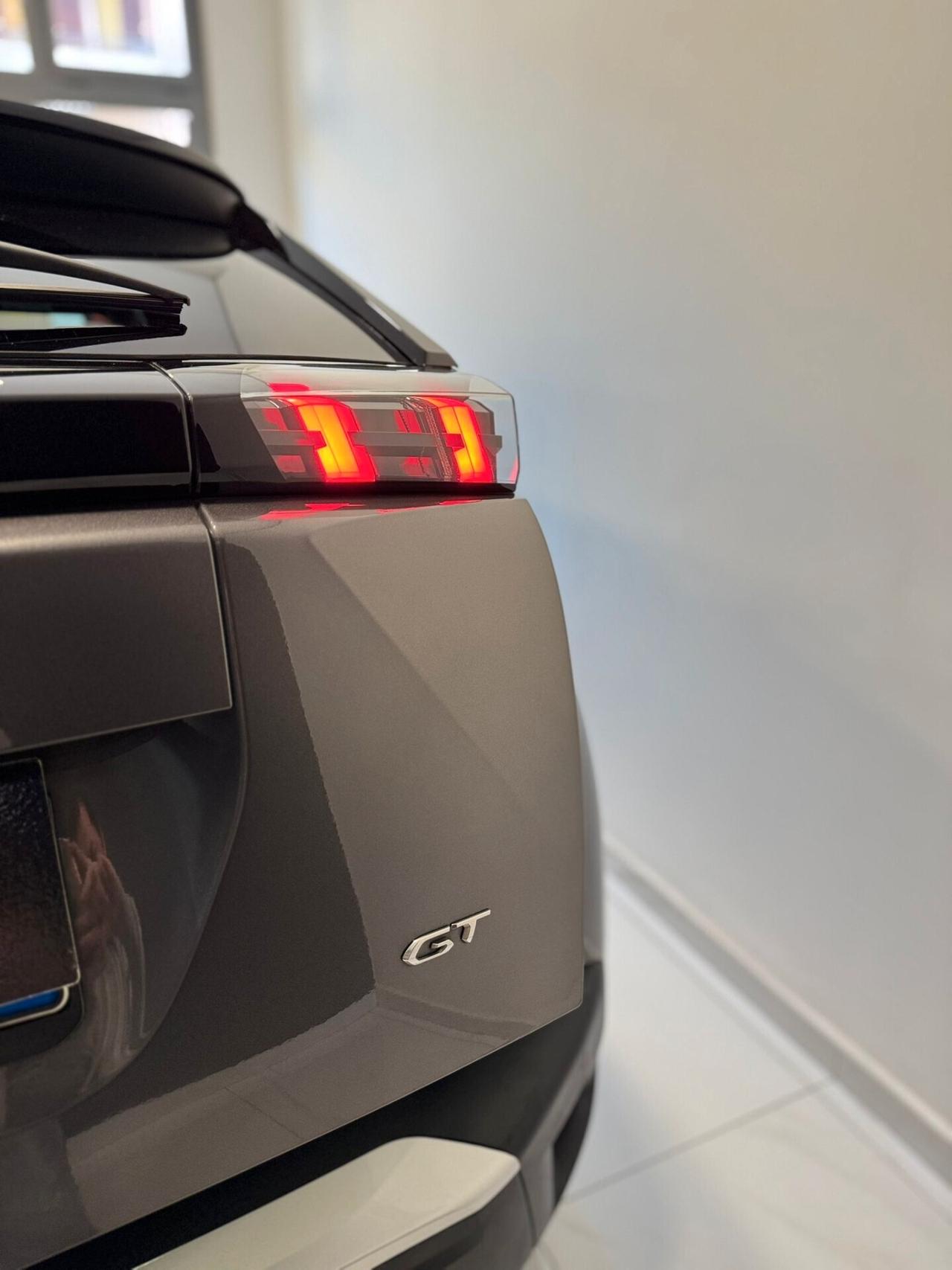 Peugeot 2008 BlueHDi 130 S&S EAT8 GT Pack