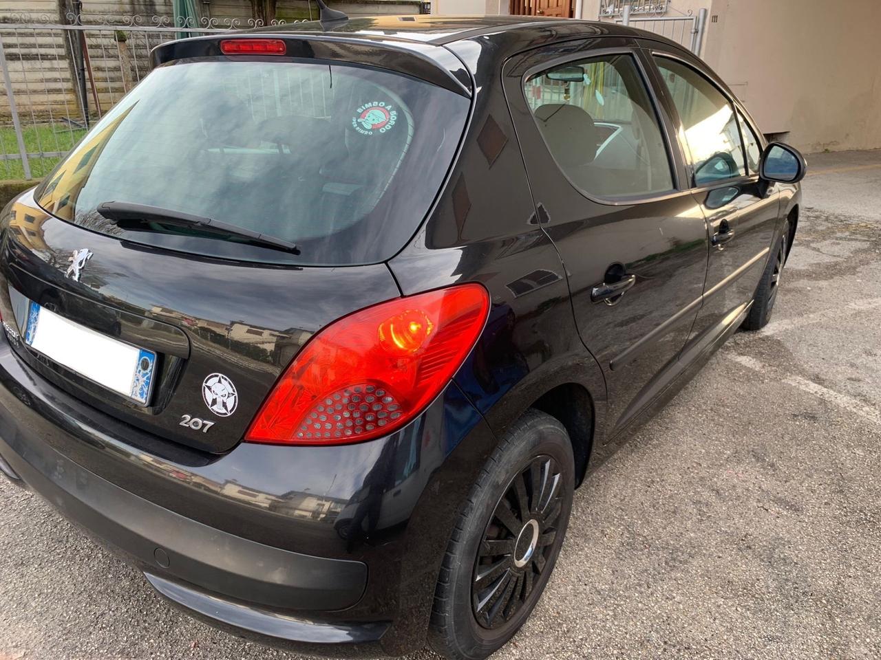 Peugeot 207 1.4 HDi 5p. ONE Line ok neopatentati