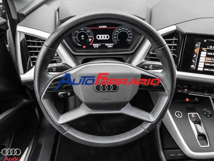 Audi Q4 35 ANDROID AUTO 18" SENS PARK CRUISE CONTROL VETRI SCURI NAVY