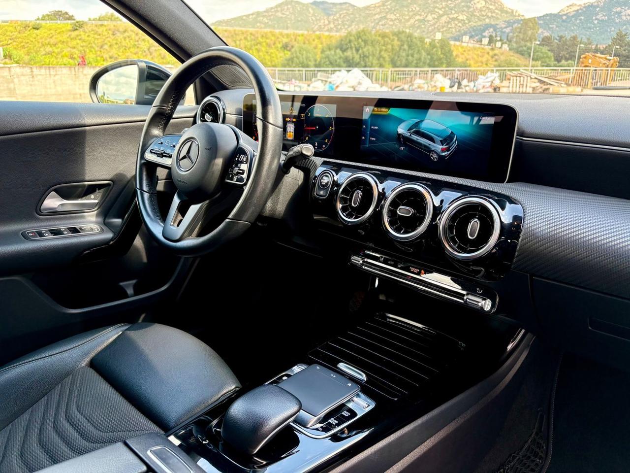 Mercedes-Benz A 180 D Sport Night Edition #10010