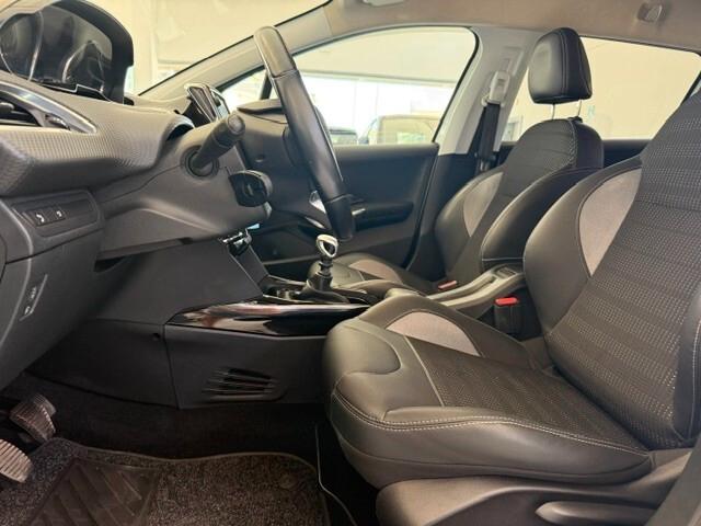 Peugeot 2008 BlueHDi 120 S&S Allure 2016