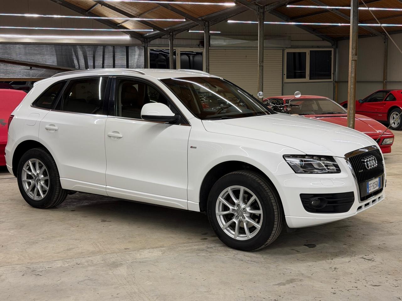 Audi Q5 2.0 TDI 170cv - GARANZIA 12 MESI