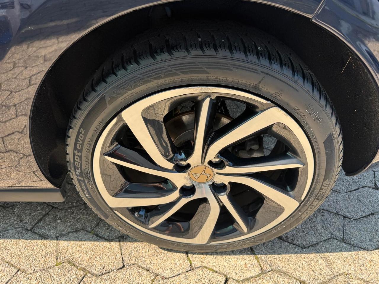 DS3 1.2 110CV S&S So Chic*EURO6B*NEOPATENTATI