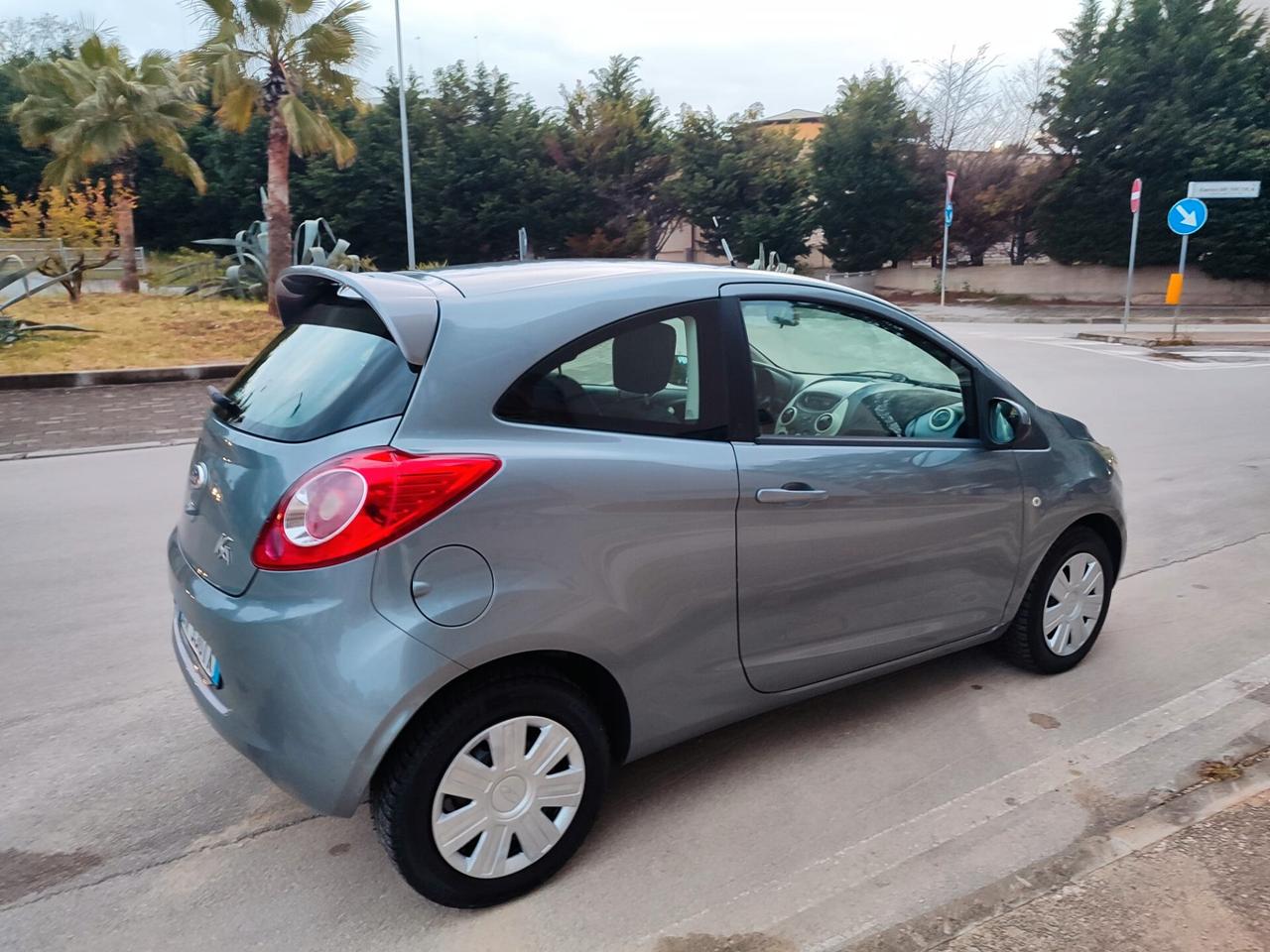 Ford Ka 1.2 Benz 2009!!