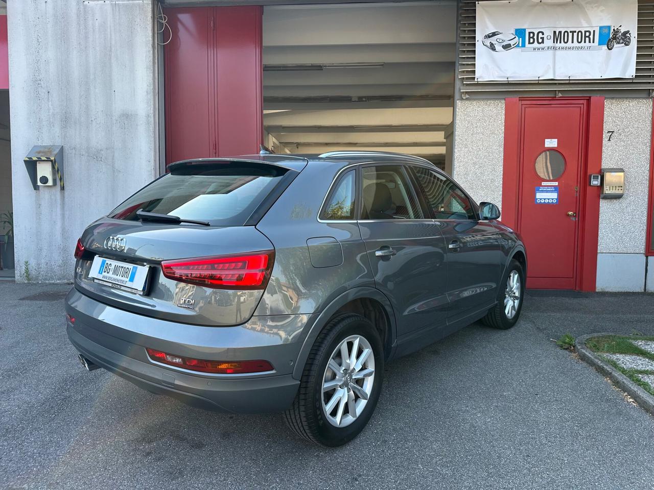 Audi Q3 2.0 TDi quattro S-Tronic unipropr.