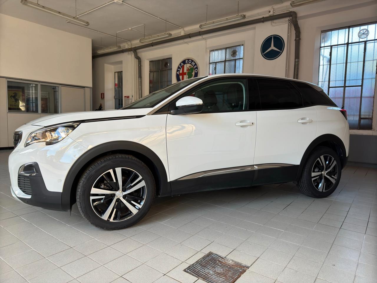 PEUGEOT 3008 TURBO 130 CV MANUALE