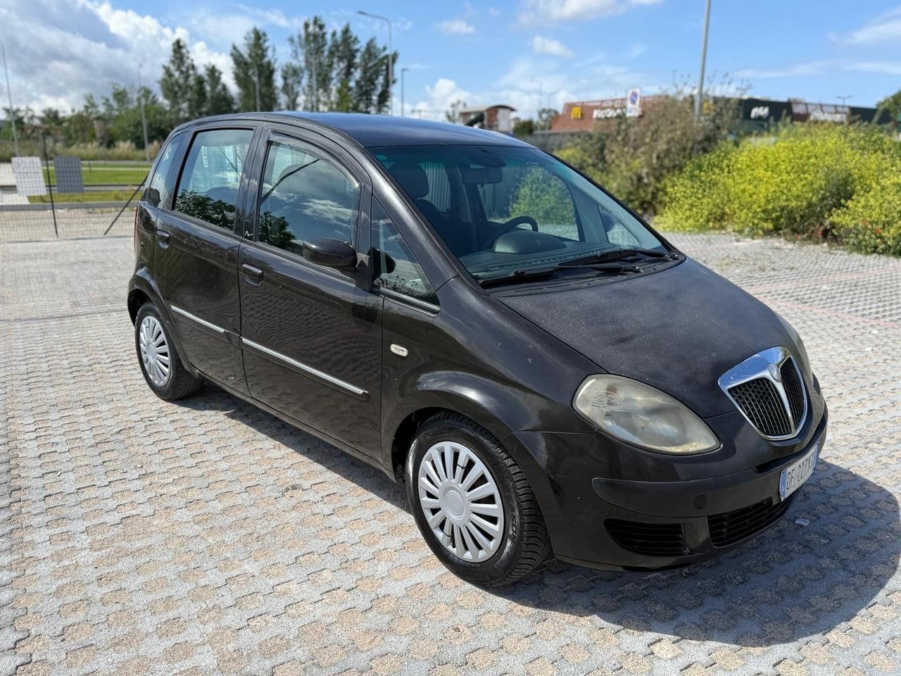 Lancia MUSA 1.9 Multijet Platino Plus