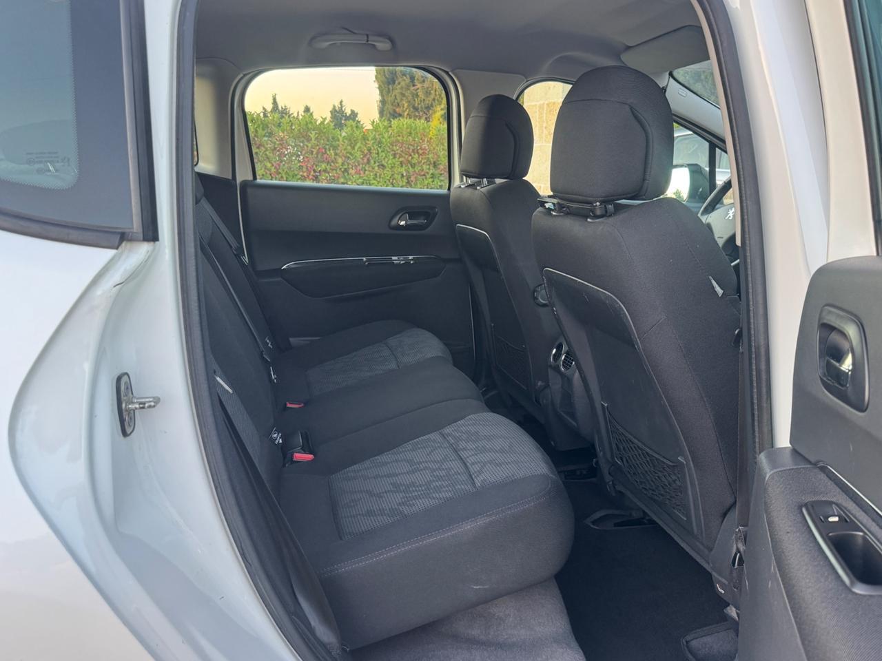 Peugeot 3008 1.6 HDi 112CV Premium