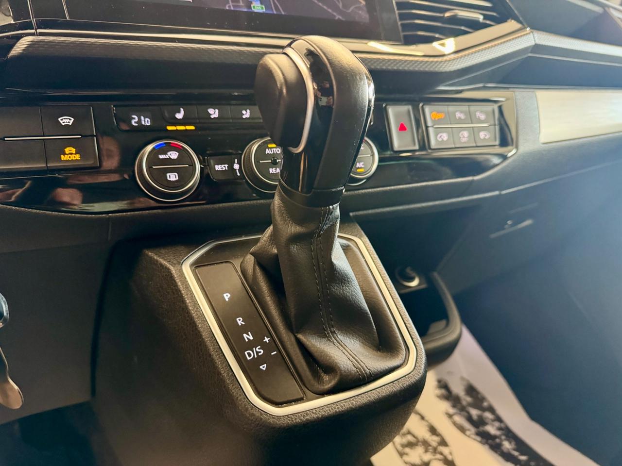Volkswagen Multivan CRUISE - SOLO 86.000 KM 7POSTI
