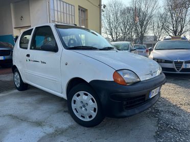 Fiat 600 1.1 BENZ 2008