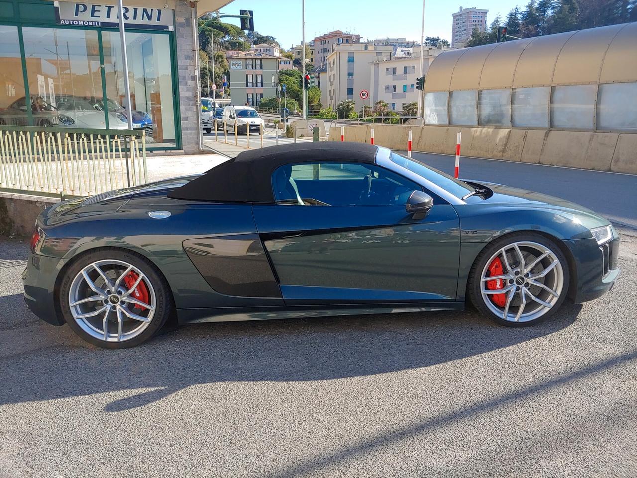 Audi R8 R8 Spyder 5.2 V10 fsi quattro 540cv s-tronic